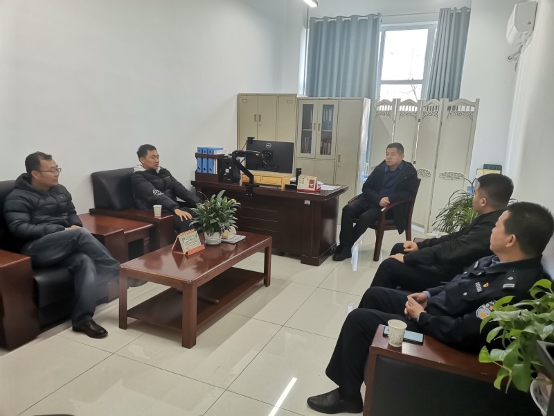 渭南市公安局经文保支队到陕铁院调研指导校园安全工作