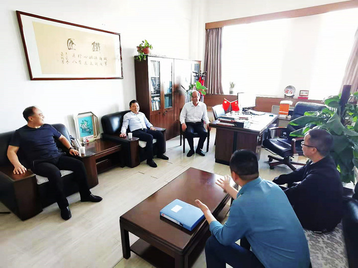 校地共建  守护平安：渭南市市场监管局领导到陕铁院调研指导工作