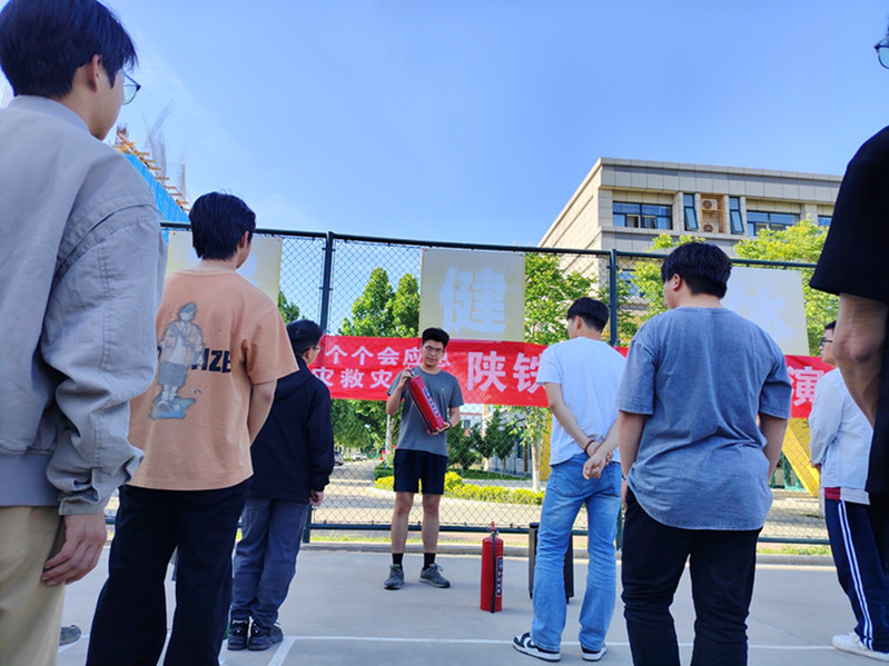 填补公寓演练空白 提升应急逃生能力 填补公寓演练空白 提升应急逃生能力